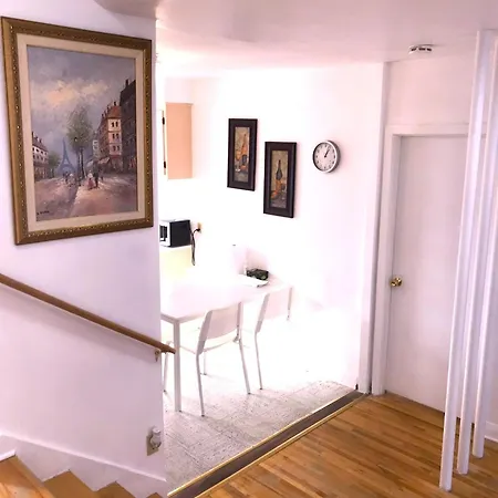 Big Private Room Midmontreal Next To Station Metro - Parking Free Extérieur photo